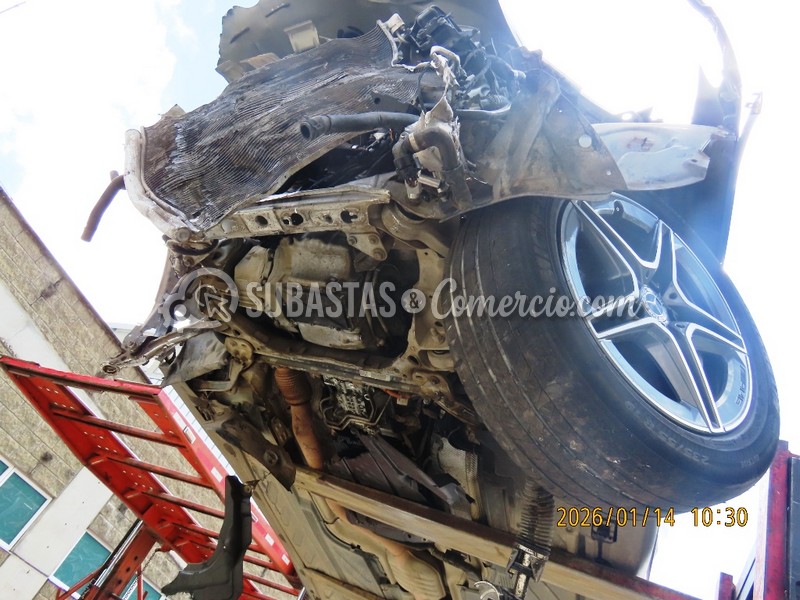 salvamento_mercedes_benz_glc_300_e_4matic_coup___-_2022_-_742_-_guarne__23_.jpg