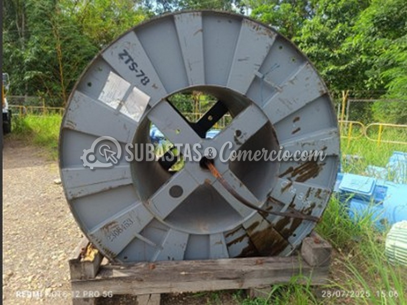 chatarra_en_carretes_y_retales_de_cable_de_cobre__5_carretes__aprox_15.000_kg__3_.jpg