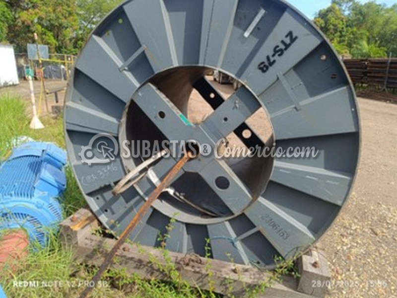 chatarra_en_carretes_y_retales_de_cable_de_cobre__5_carretes__aprox_15.000_kg__4_.jpg
