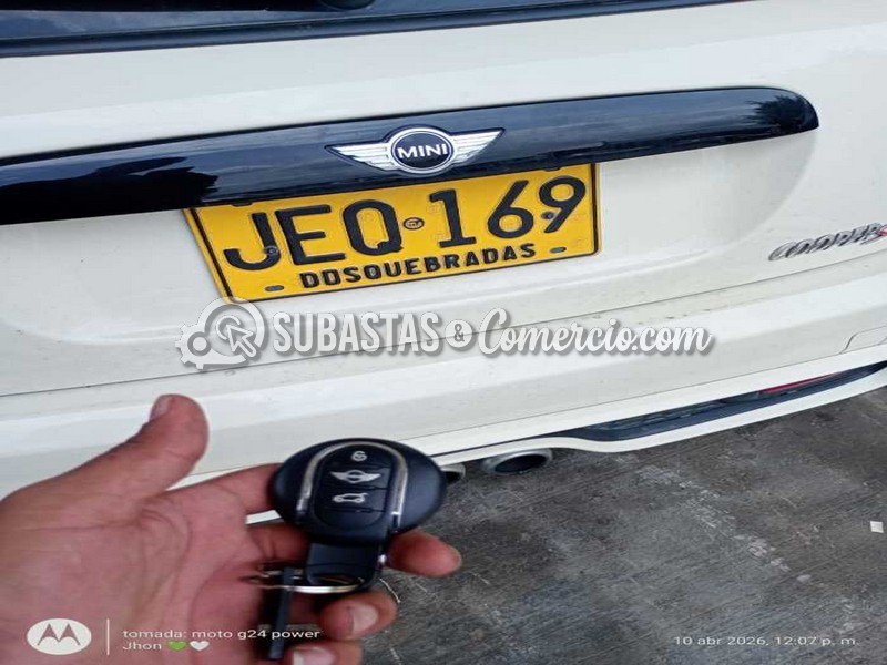 d8b4471d-ebeb-47cb-8ae8-405abb77edc9.jpg