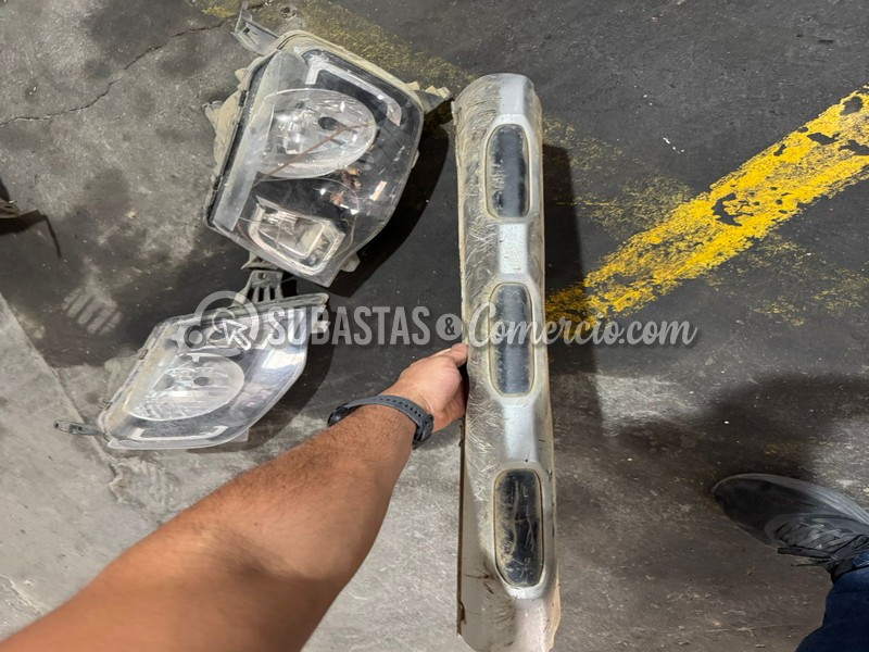 renault_kwid_outsider_-_2022_-_833_-_cali__15_.jpg