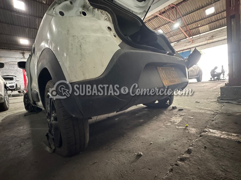 renault_kwid_outsider_-_2022_-_833_-_cali__26_.jpg
