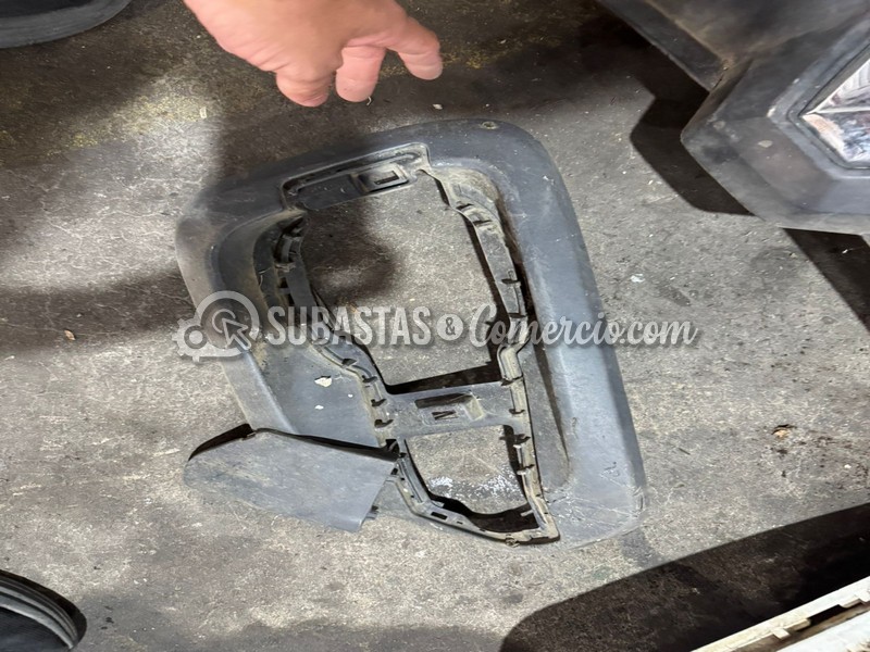renault_kwid_outsider_-_2022_-_833_-_cali__36_.jpg