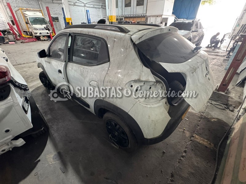 renault_kwid_outsider_-_2022_-_833_-_cali__37_.jpg