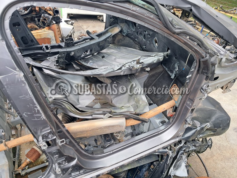 chatarra_ferrosa_automotriz_aprox._35.000_kg_en_guarne__12_.jpg