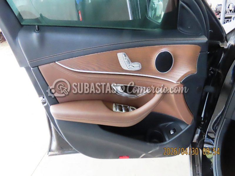 salvamento_mercedes_benz_e_350_-_2022_-_208_-_guarne__9_.png