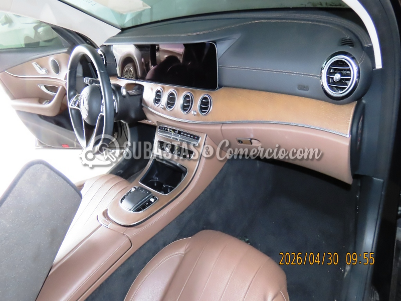 salvamento_mercedes_benz_e_350_-_2022_-_208_-_guarne__13_.png