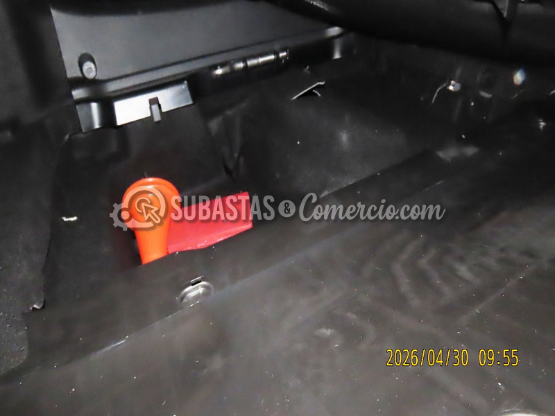 salvamento_mercedes_benz_e_350_-_2022_-_208_-_guarne__18_.png