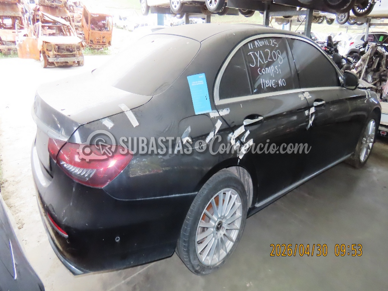 salvamento_mercedes_benz_e_350_-_2022_-_208_-_guarne__26_.png