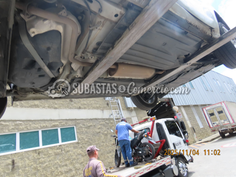 salvamento_suzuki_swift_-_2024_-_801_-_guarne__22_.png