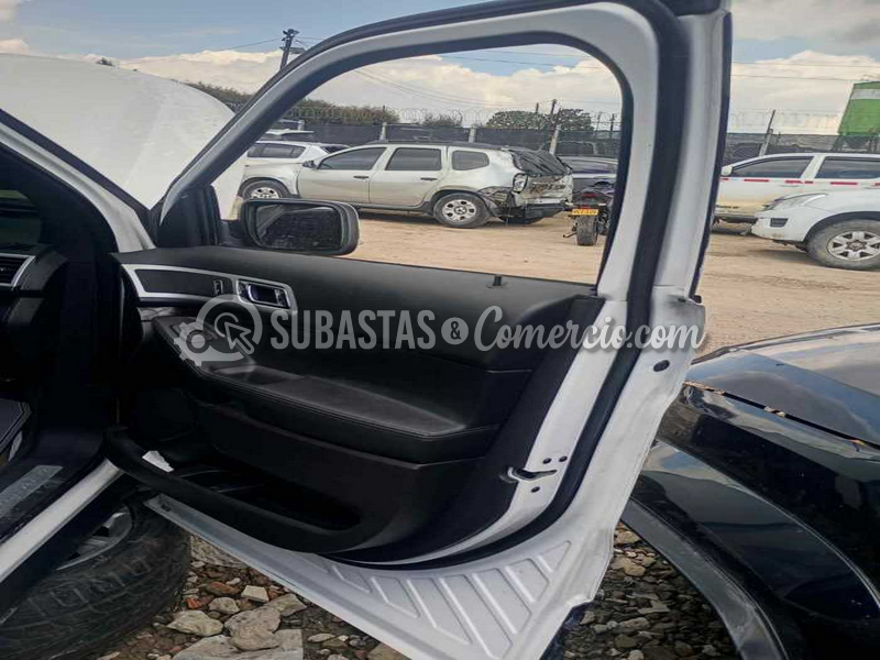 salvamento_ford_explorer_-_2015_-_721_-_mosquera__19_.png