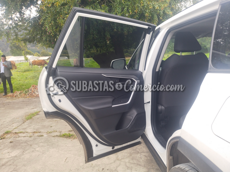 toyota_rav4_hybrid__17_.png