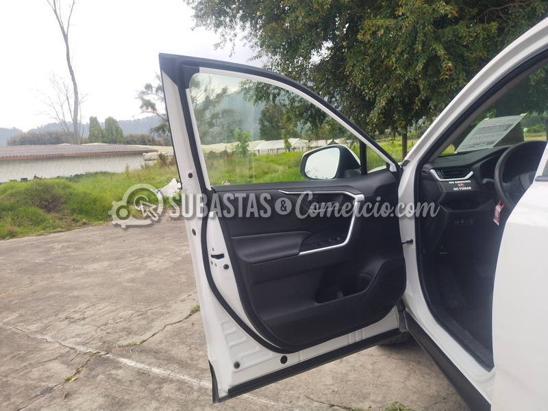 toyota_rav4_hybrid__13_.png