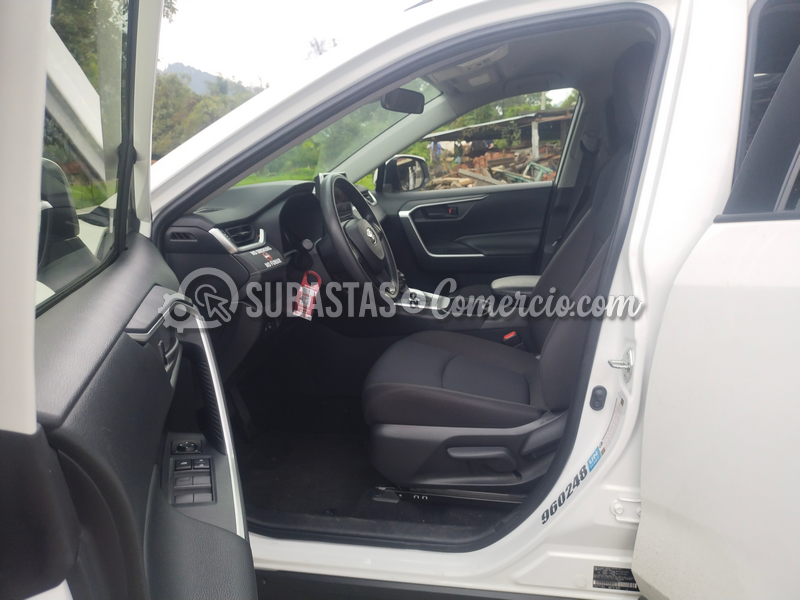 toyota_rav4_hybrid__15_.png