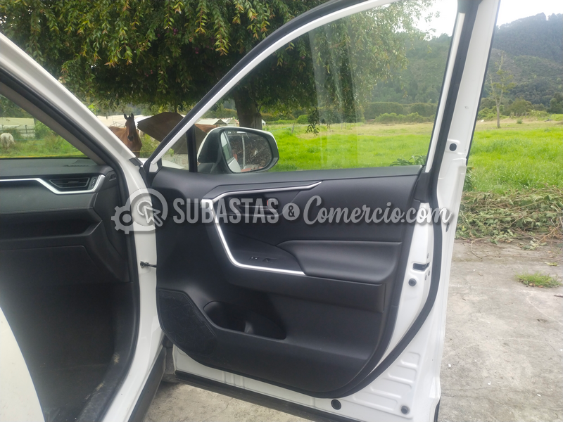 toyota_rav4_hybrid__23_.png