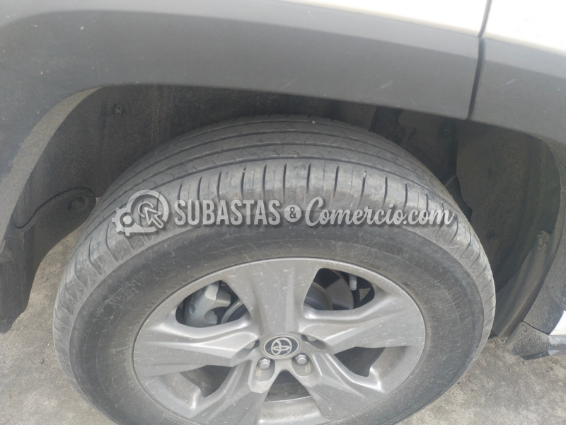 toyota_rav4_hybrid__10_.png
