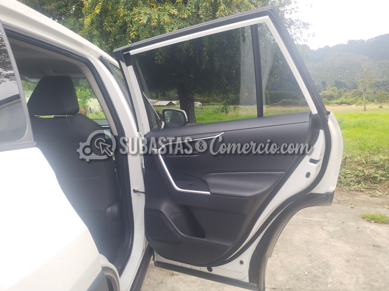 toyota_rav4_hybrid__22_.png