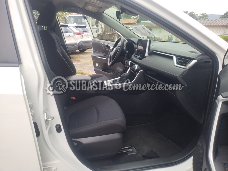 toyota_rav4_hybrid__25_.png