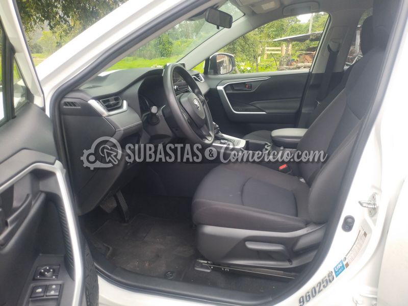 toyota_rav4_hybrid__14_.png