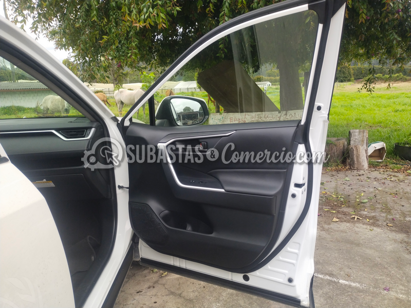 toyota_rav4_hybrid__23_.png