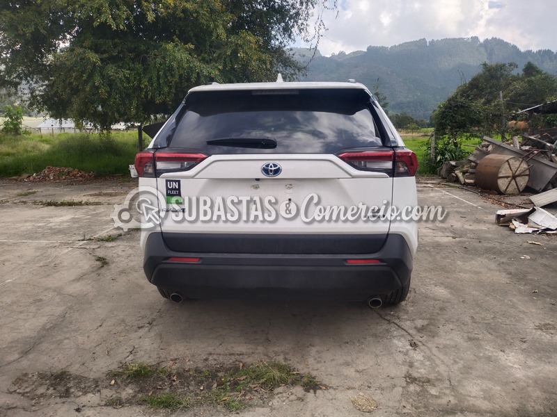 toyota_rav4_hybrid__5_.png