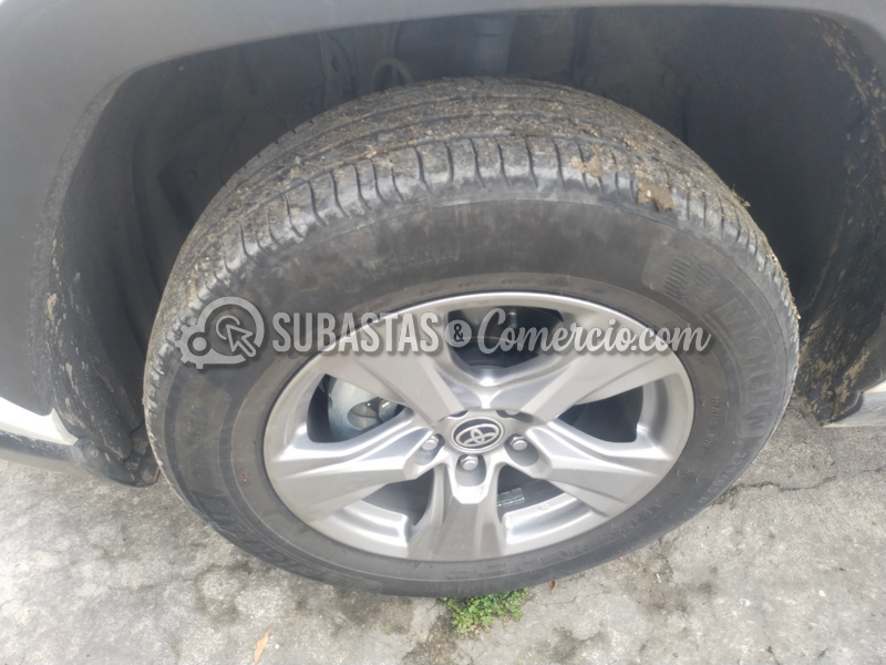 toyota_rav4_hybrid__8_.png