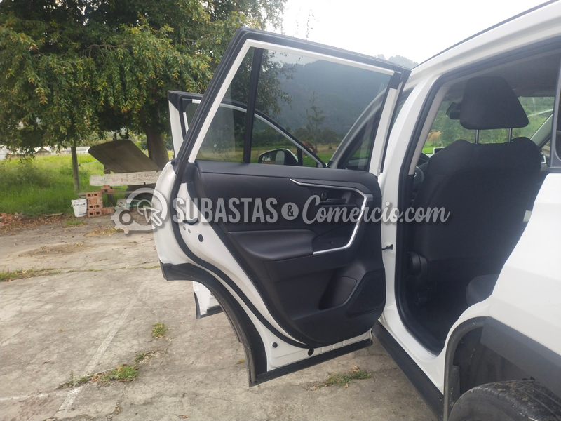 toyota_rav4_hybrid__13_.png
