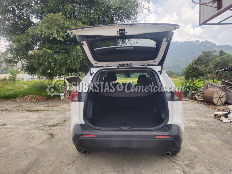 toyota_rav4_hybrid__17_.png