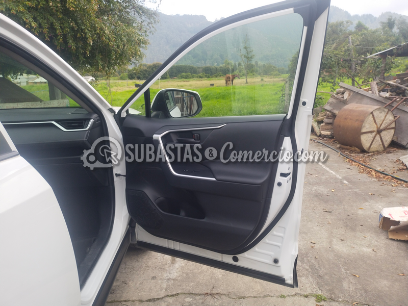 toyota_rav4_hybrid__22_.png