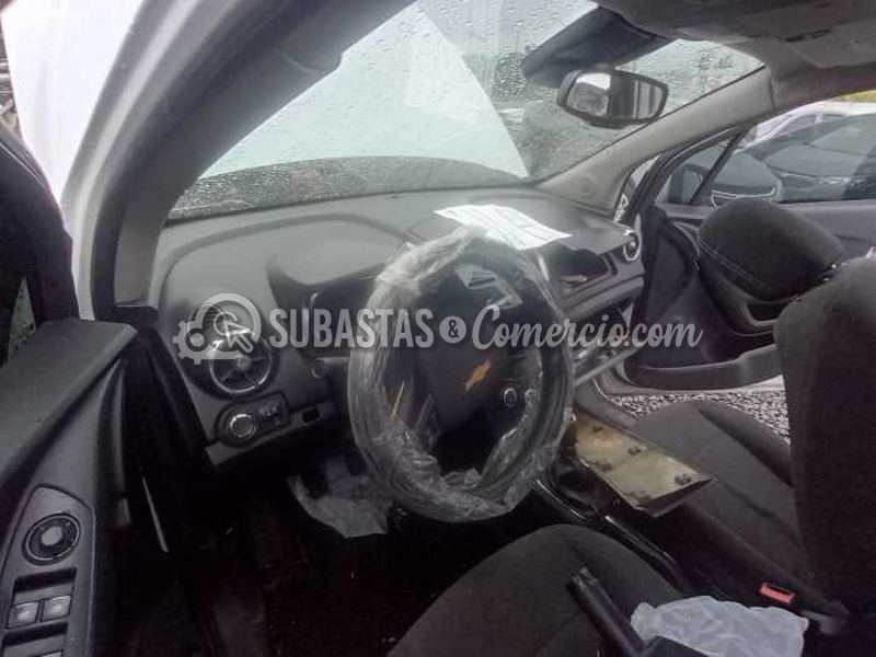 salvamento_chevrolet_tracker__10_.png