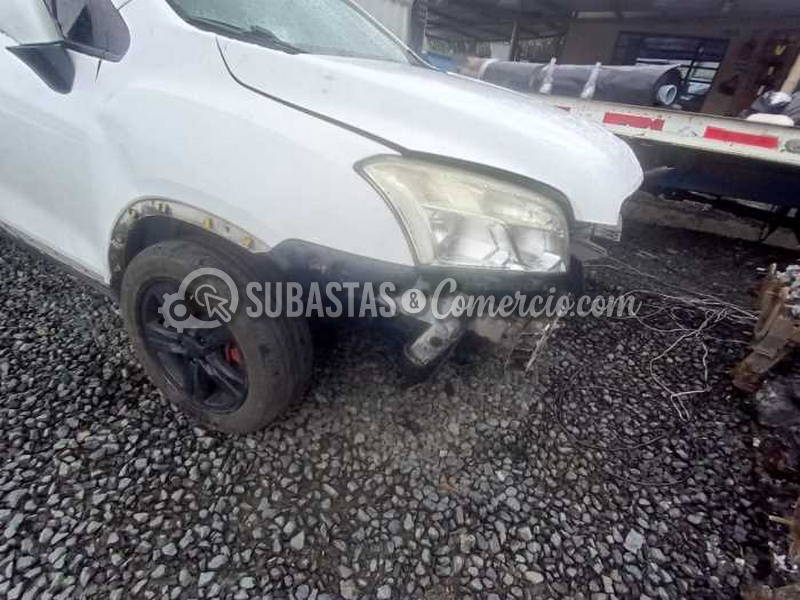 salvamento_chevrolet_tracker__31_.png