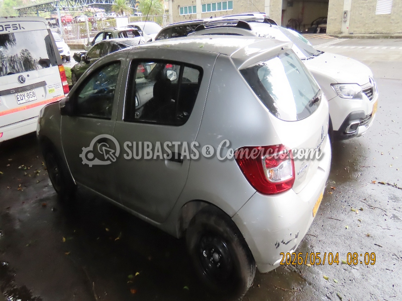 salvamento_renault_sandero__5_.png