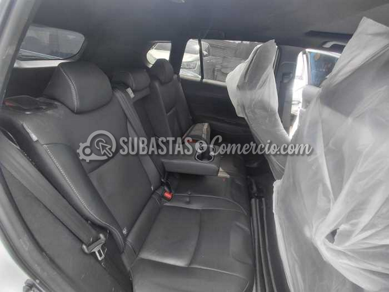 salvamento_toyota_corolla_cross__23_.png
