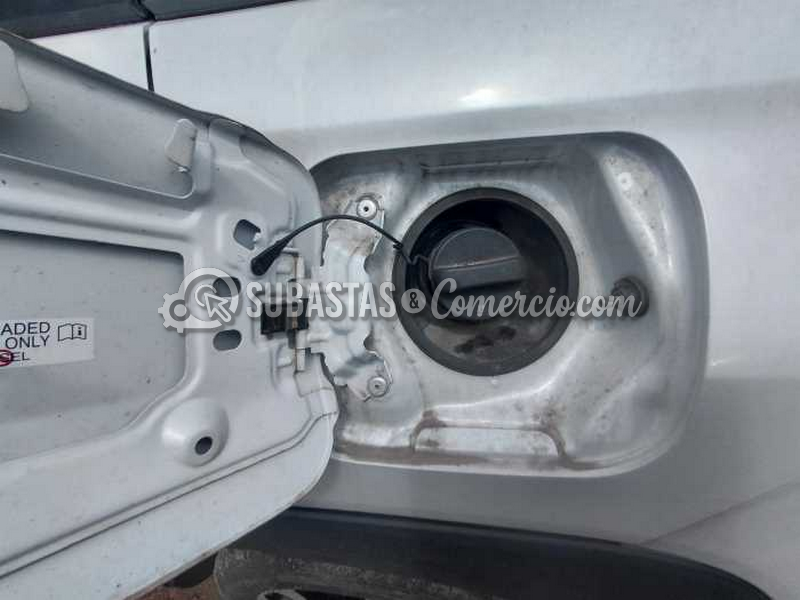 salvamento_toyota_corolla_cross__28_.png