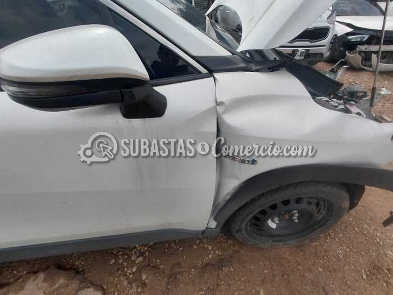 salvamento_toyota_corolla_cross__34_.png