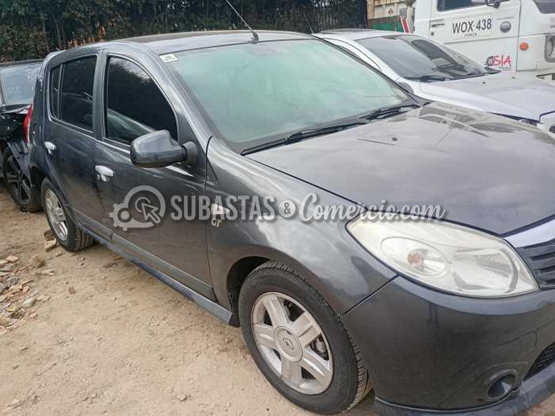 salvamento_renault_sandero__2_.png