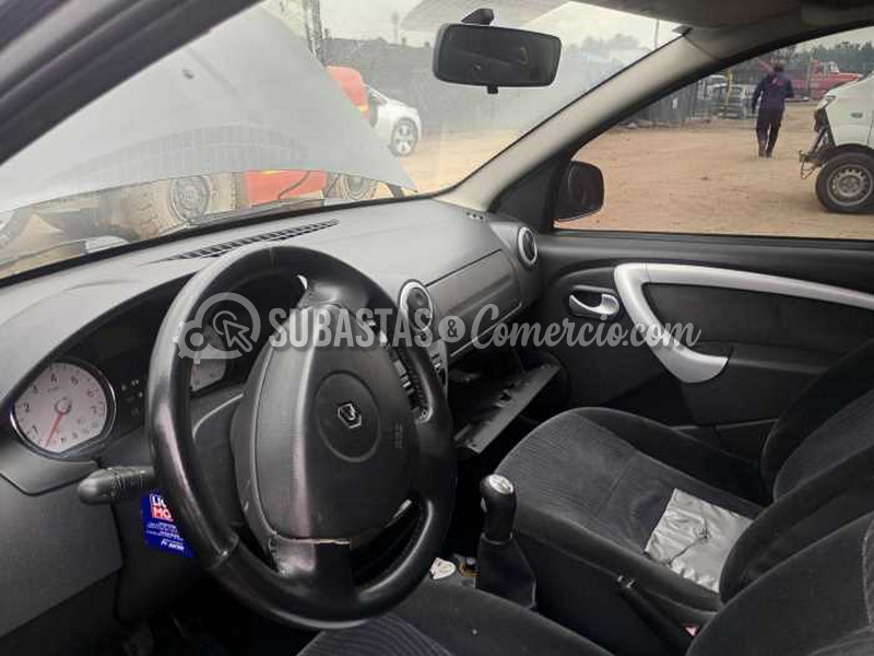 salvamento_renault_sandero__22_.png