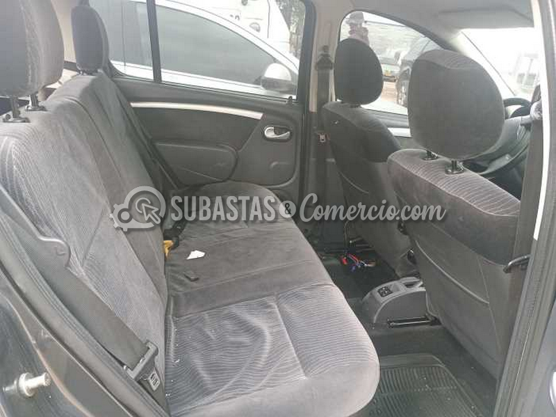 salvamento_renault_sandero__30_.png