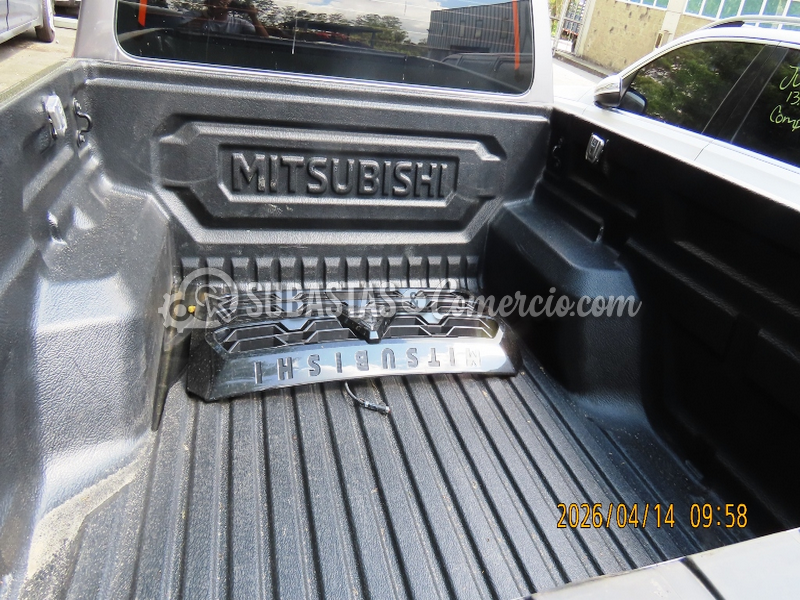 salvamento_mitsubishi_l200_gls_at__22_.png