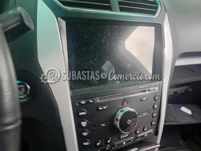 salvamento_ford_explorer__17_.png