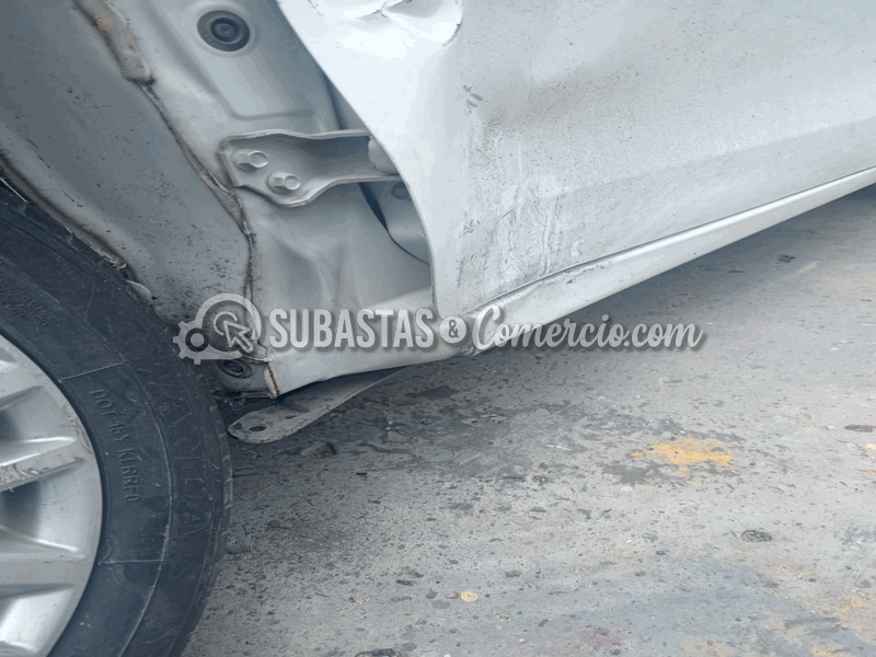 salvamento_suzuki_new_swift_dzire_mt_gl__20_.png