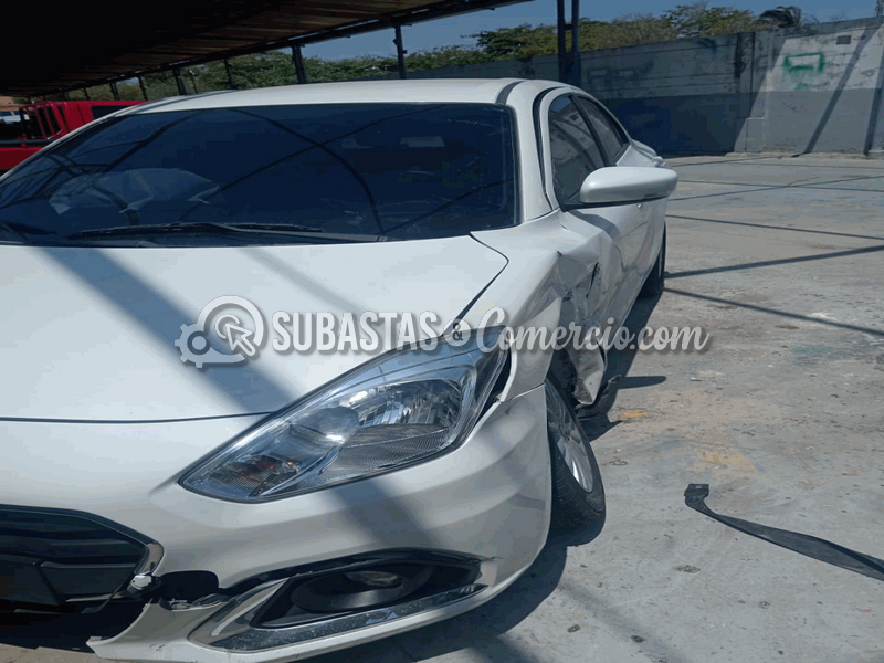 salvamento_suzuki_new_swift_dzire_mt_gl__59_.png