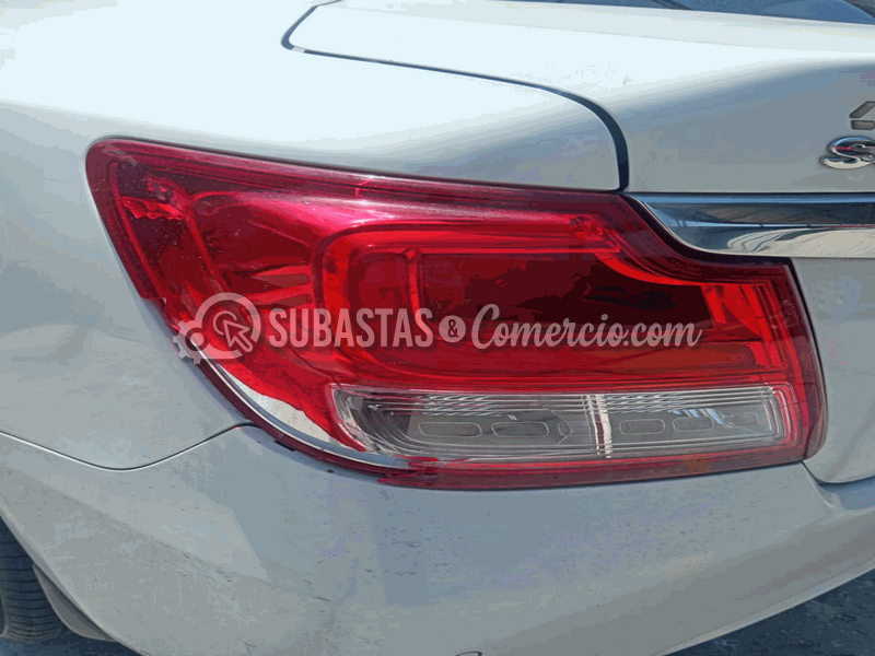 salvamento_suzuki_new_swift_dzire_mt_gl__72_.png