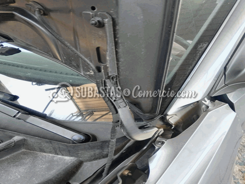 salvamento_volkswagen_t-cross_trendline_sense_170_tsi_mt__15_.png