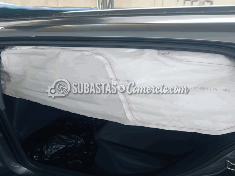 salvamento_volkswagen_t-cross_trendline_sense_170_tsi_mt__17_.png