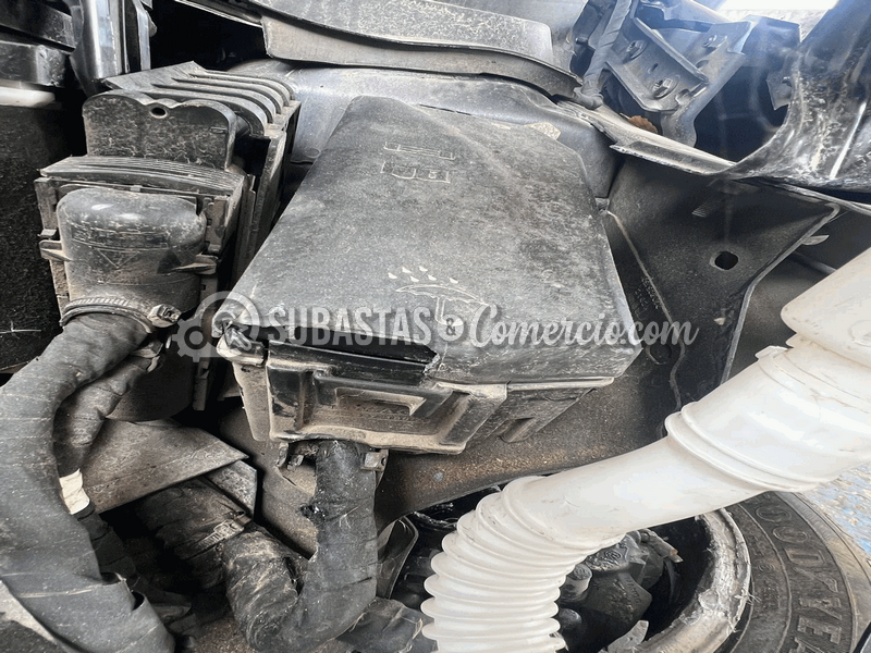 salvamento_volkswagen_t-cross_trendline_sense_170_tsi_mt__30_.png