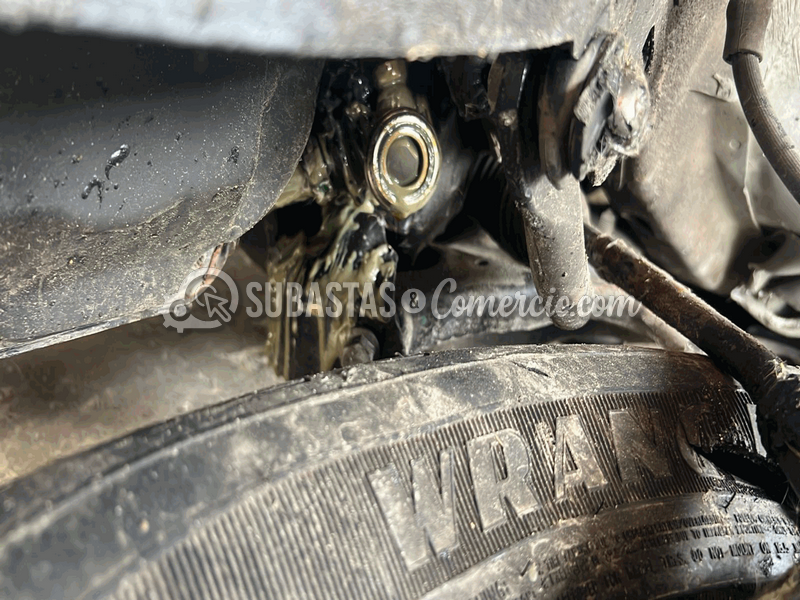 salvamento_volkswagen_t-cross_trendline_sense_170_tsi_mt__35_.png
