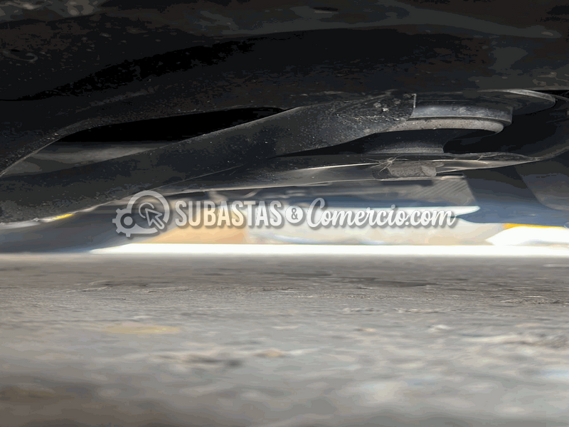 salvamento_volkswagen_t-cross_trendline_sense_170_tsi_mt__37_.png