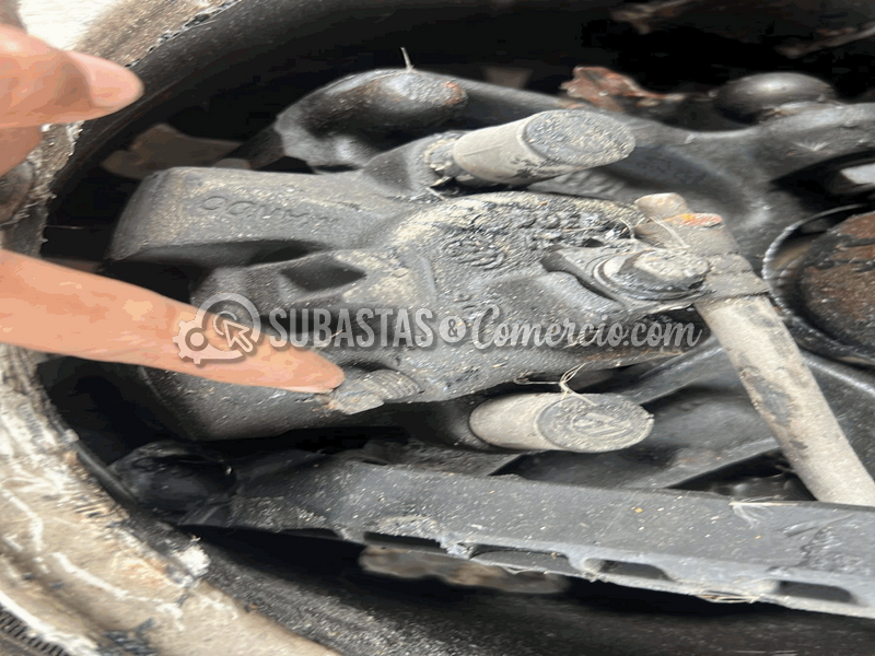 salvamento_volkswagen_t-cross_trendline_sense_170_tsi_mt__41_.png