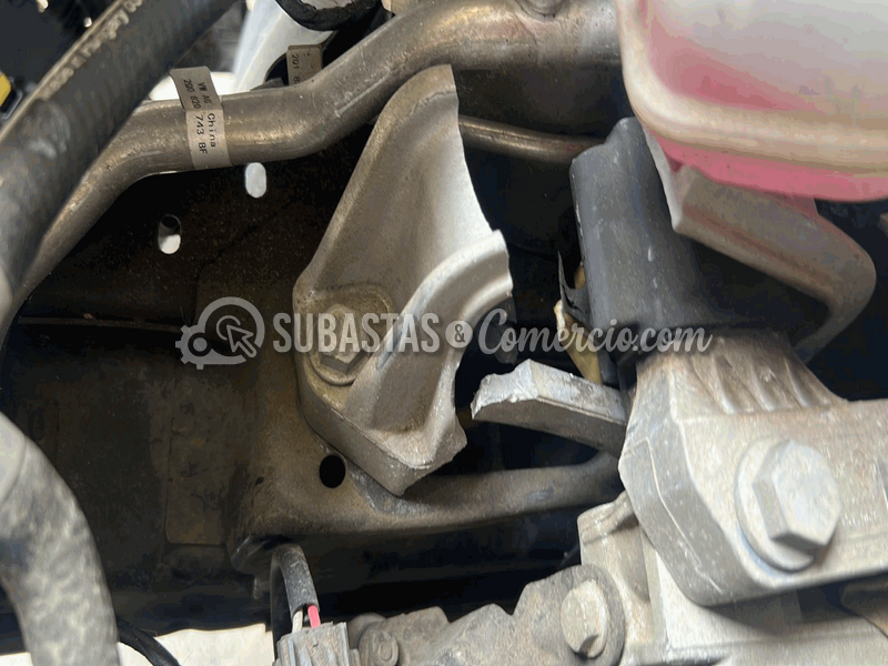salvamento_volkswagen_t-cross_trendline_sense_170_tsi_mt__43_.png